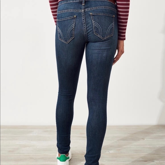 Hollister Jeans - Picture 2 of 6